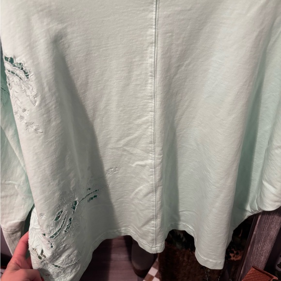 Anthropologie top size large! Perfect condition and quality. Beautiful color! - Picture 6 of 6